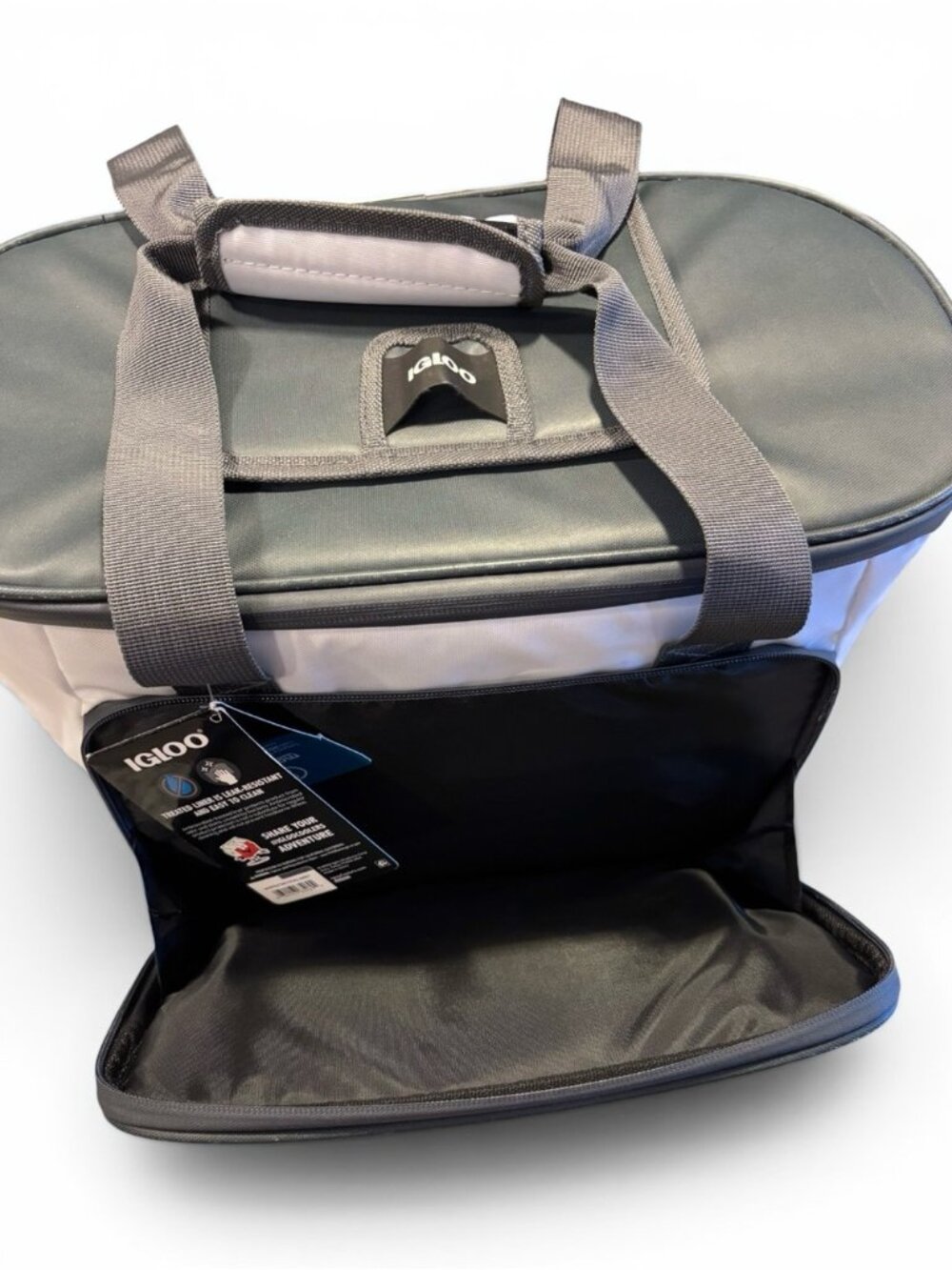 NWT Igloo Marine Tote MaxCold 28 Can Cooler Bag - Picture 12 of 16